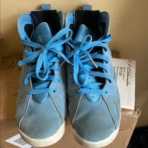 Nike Boys Mid Suede